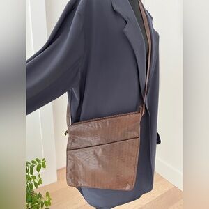 ARNOLD CHURGIN Brown Faux Leather Asymmetric Cross Body Bag Tweed Pattern